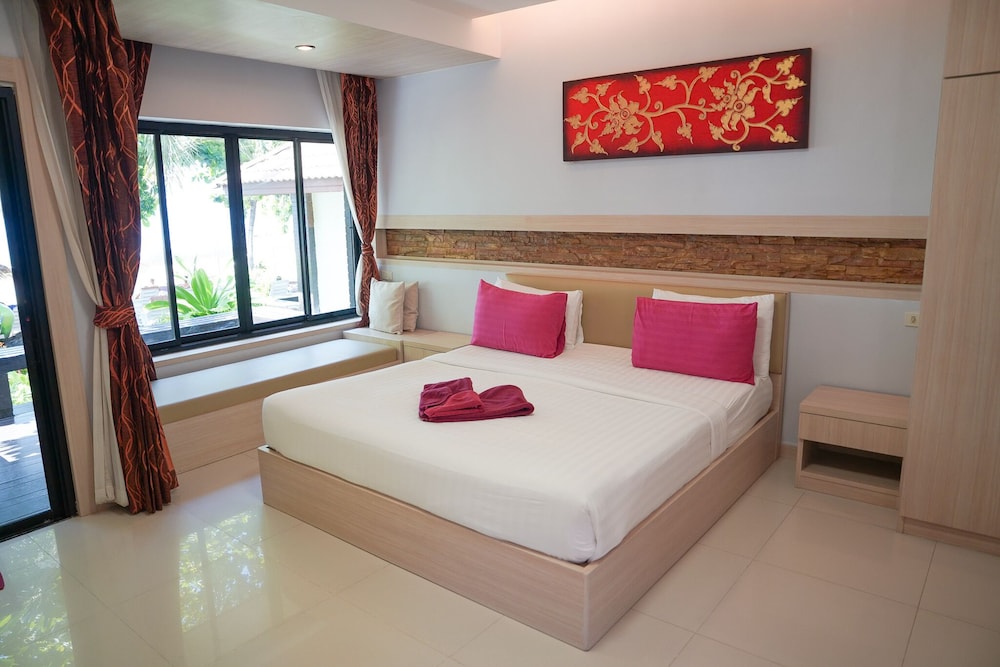 Superior Studio Suite, Sea View photo 1