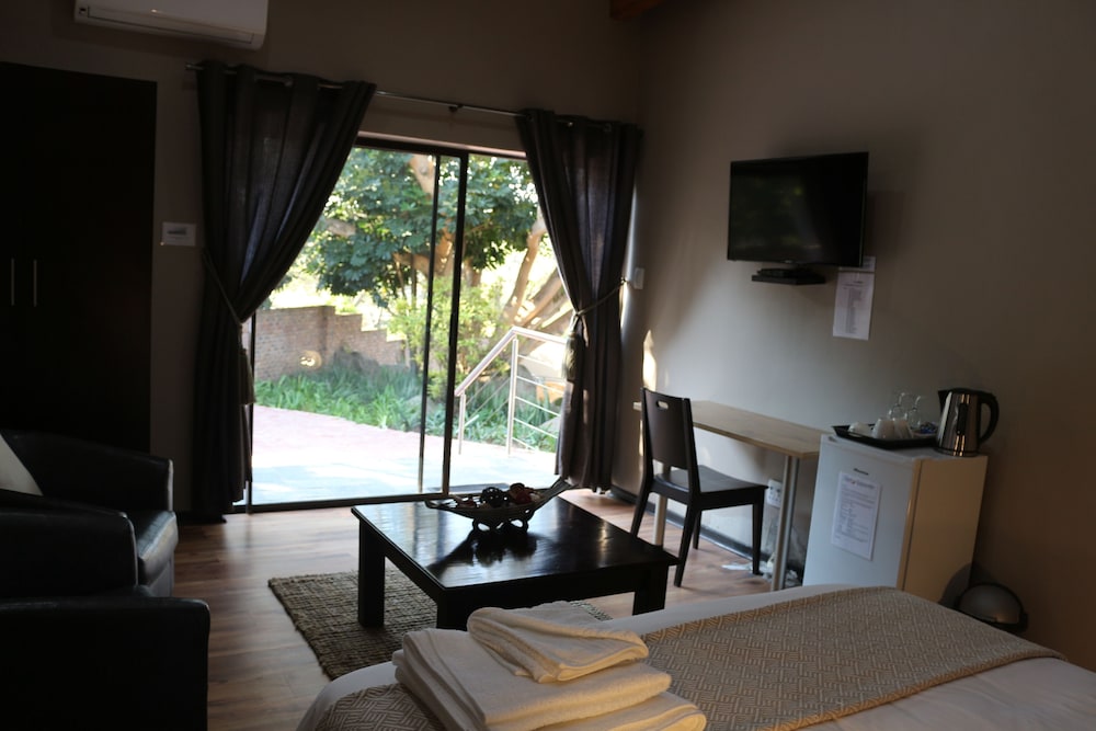 Luxury Double Room, 1 Queen Bed photo 2