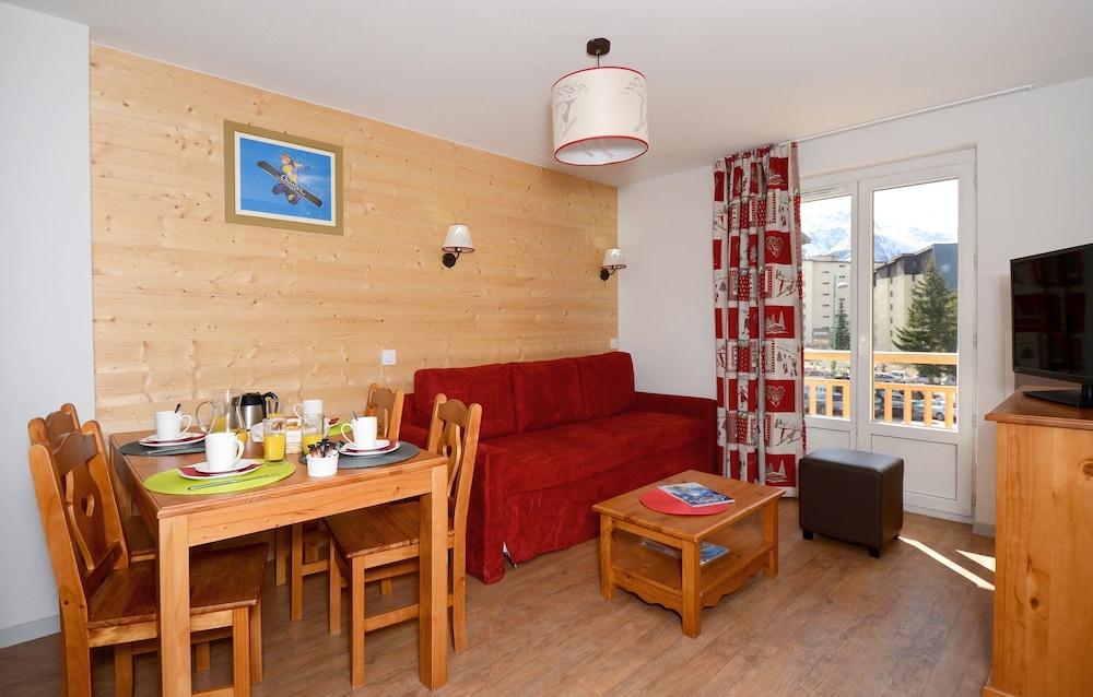 Apartment (4 People)