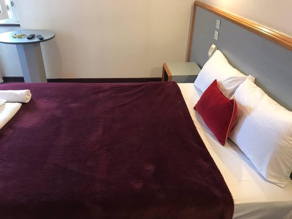 Business Double Room, 1 Bedroom, Non Smoking, Courtyard View photo 3