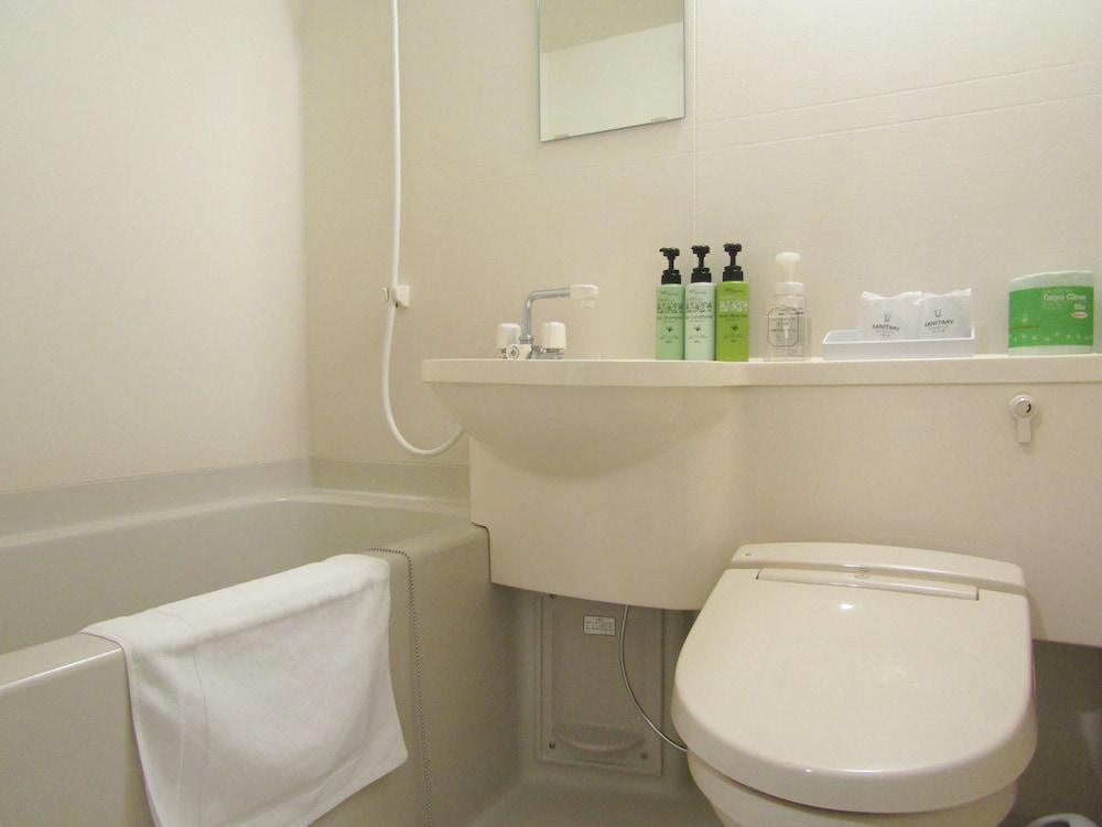 Standard Twin Room, Non Smoking - Photo 2