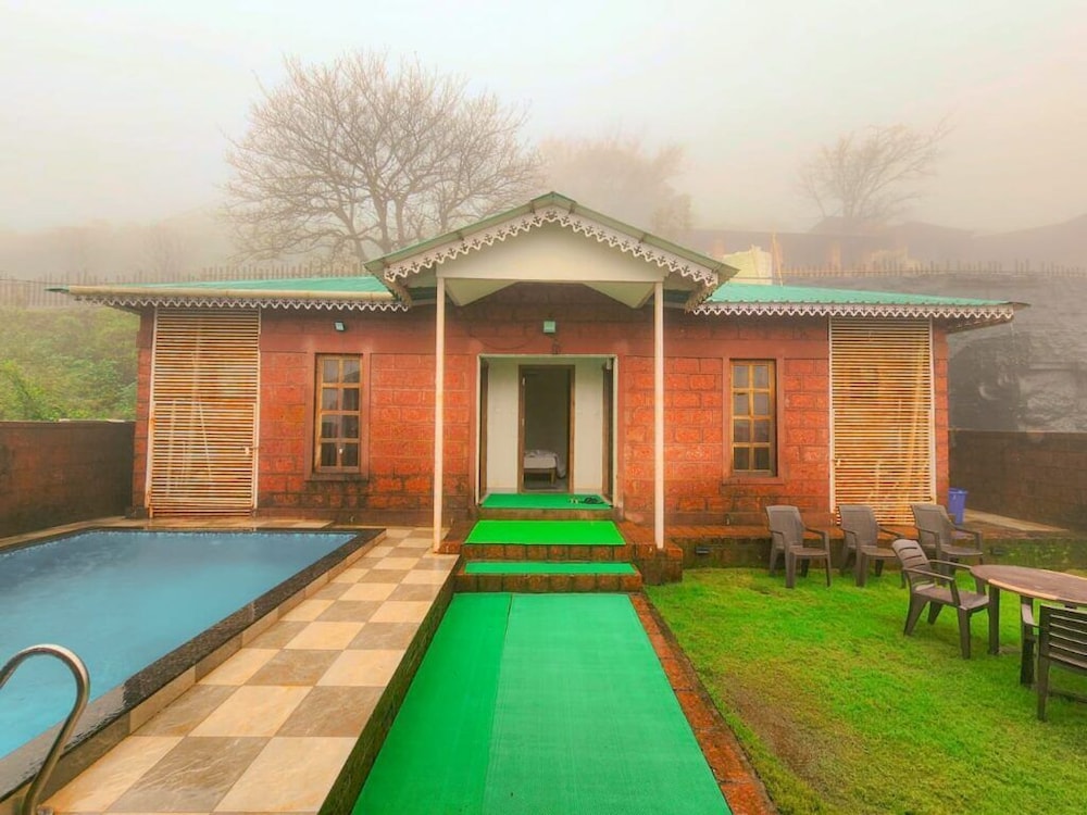 Deluxe Villa photo 1