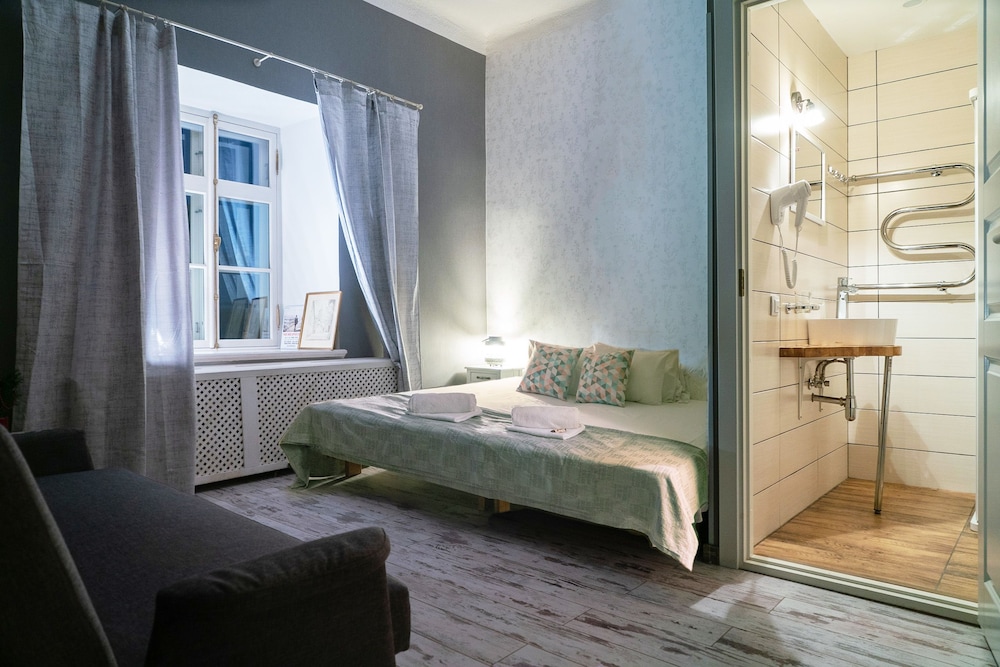 Standard Double or Twin Room (Paris) photo 3