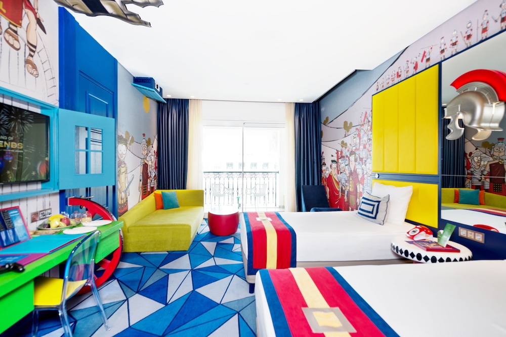 Deluxe Double Room, 1 Double Bed thumbnail 5
