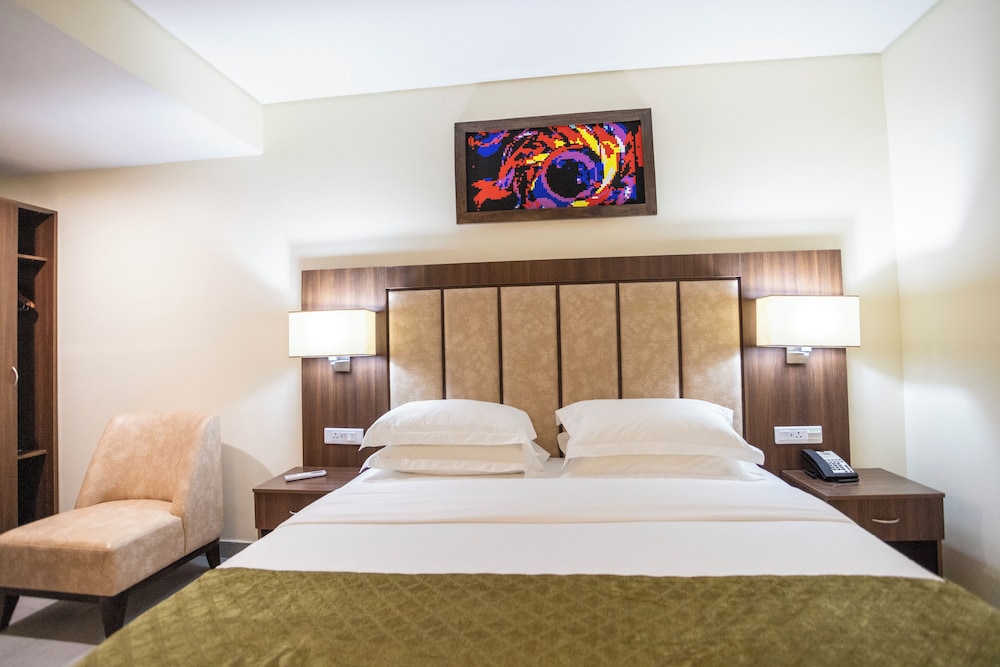 Executive Suite photo 3