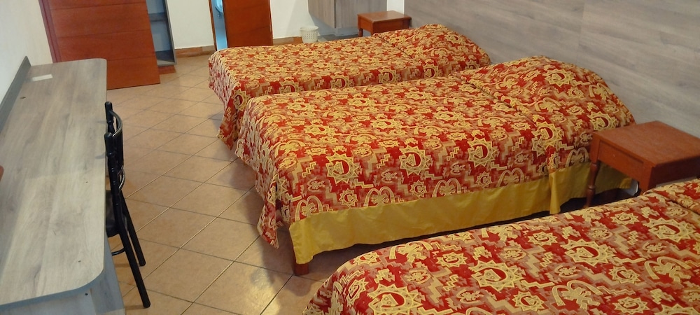 Triple Room photo 2