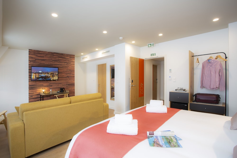 Superior Double Room, 1 King Bed - Photo 1