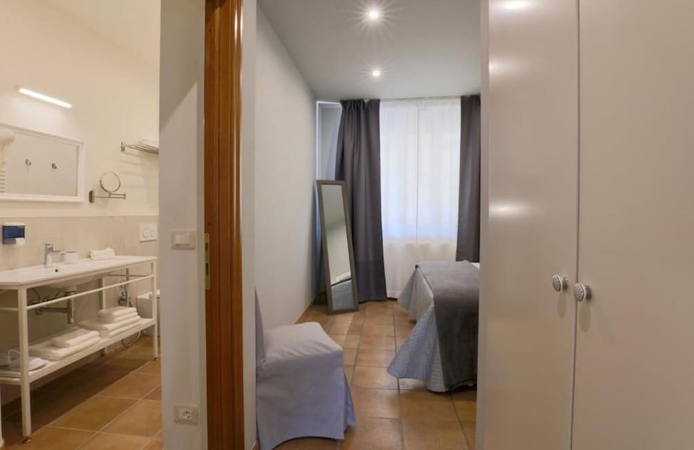 Panoramic Apartment photo 2