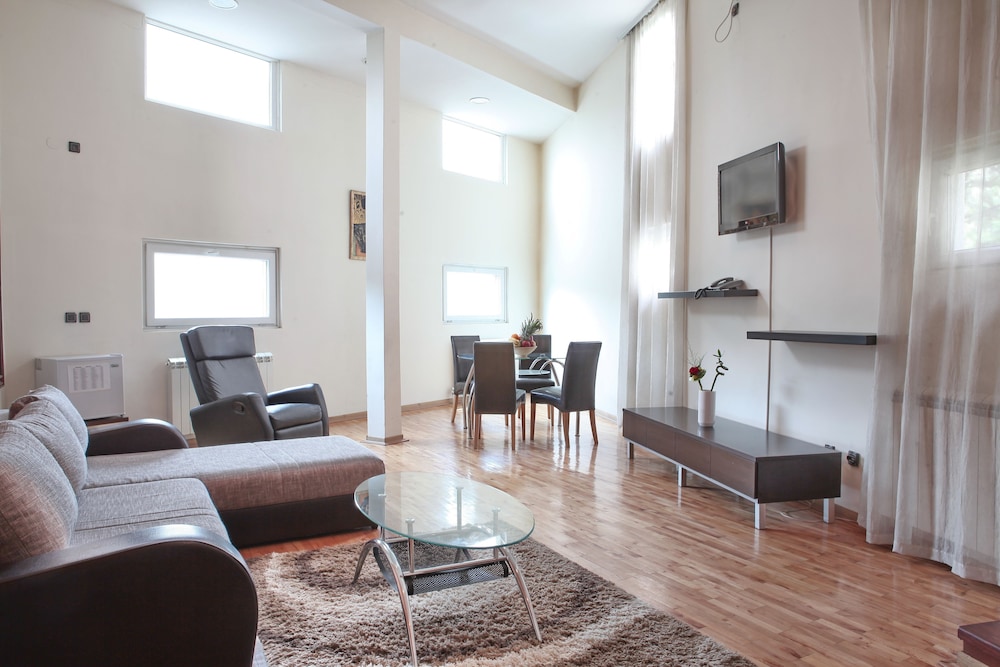 Quadruple Room - Photo 3