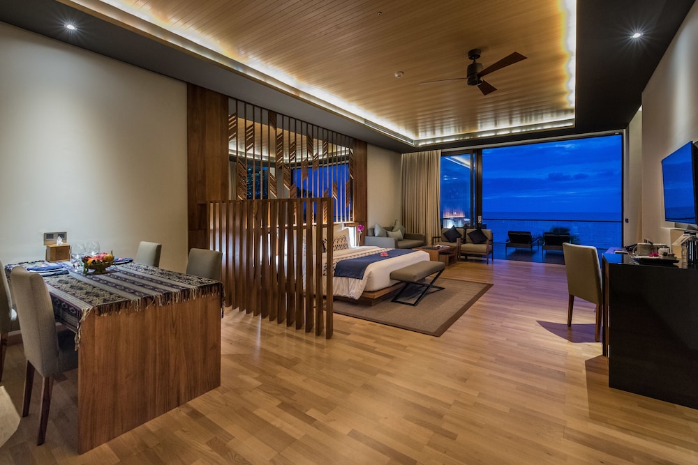 Presidential Penthouse photo 1
