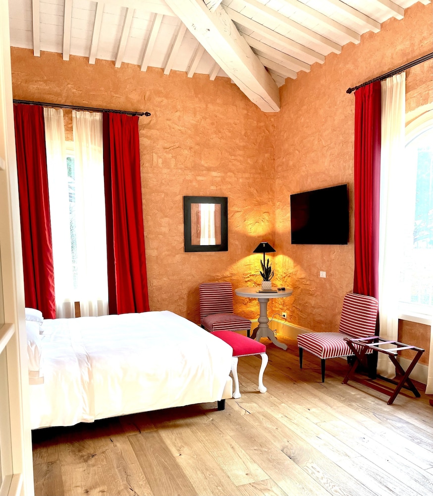 Suite Junior, vista giardino (granaio)