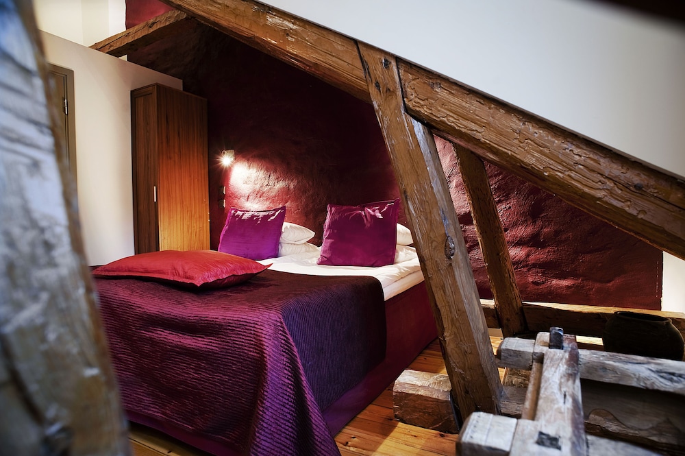 Superior Double or Twin Room - Photo 5