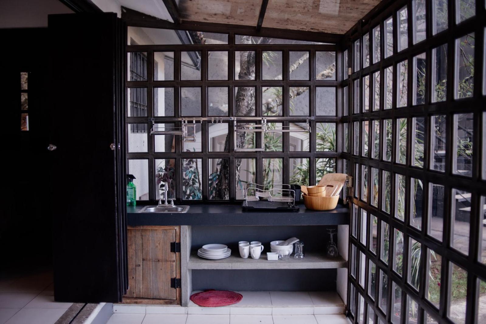 Deluxe Bungalow with Garden View - Photo 10