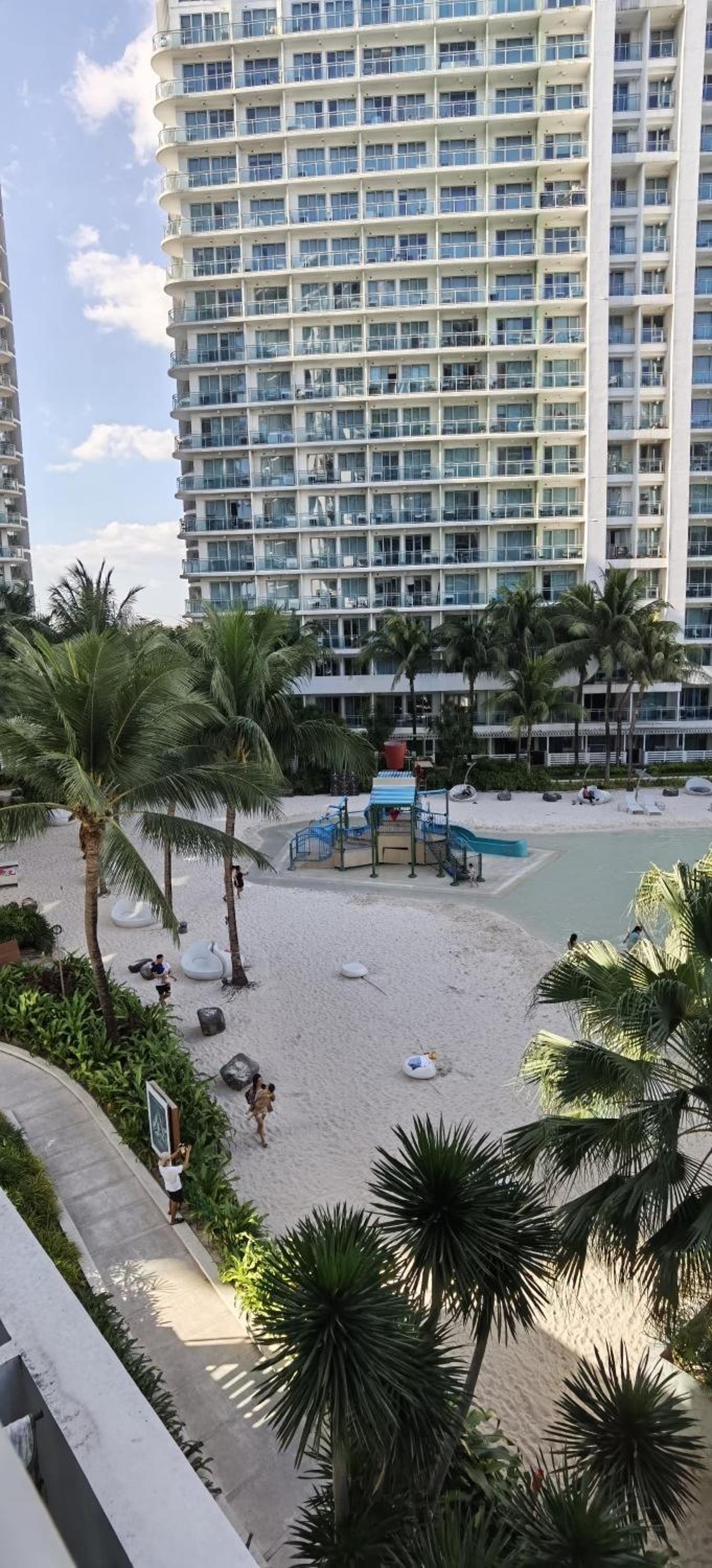 Apartment With Pool View  photo 3