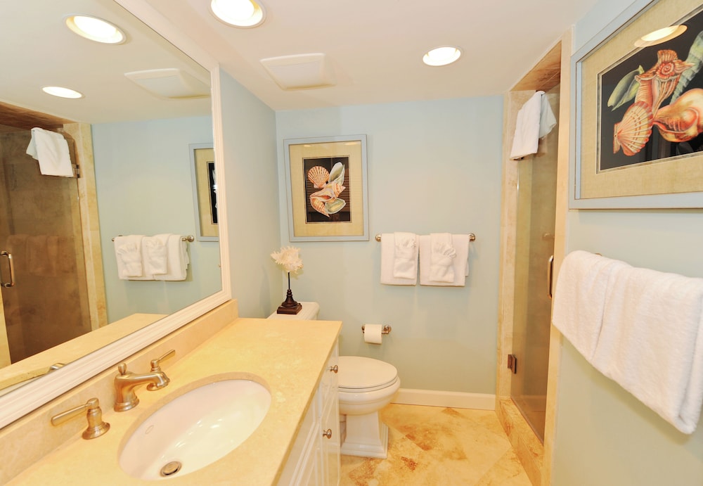 Villa, Multiple Beds, Kitchen (946 Cutter Court)