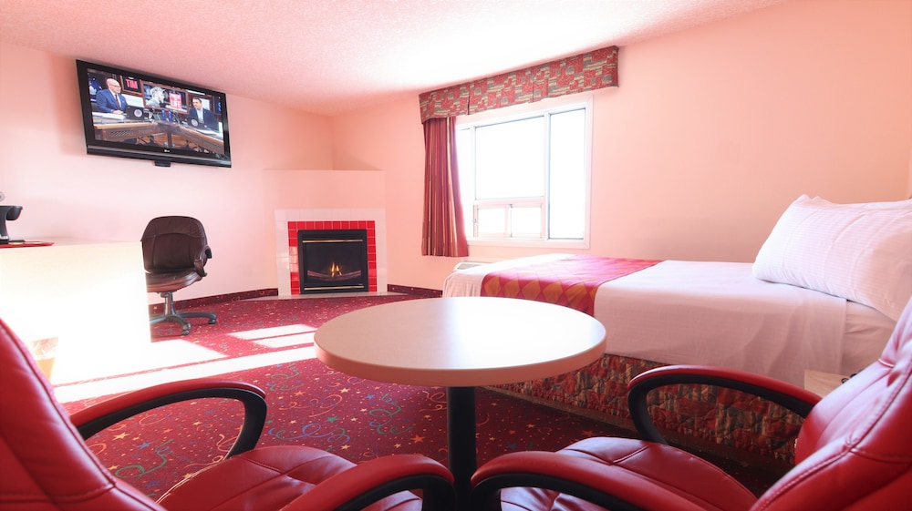 Premium Room, 1 Queen Bed, Fireplace photo 1
