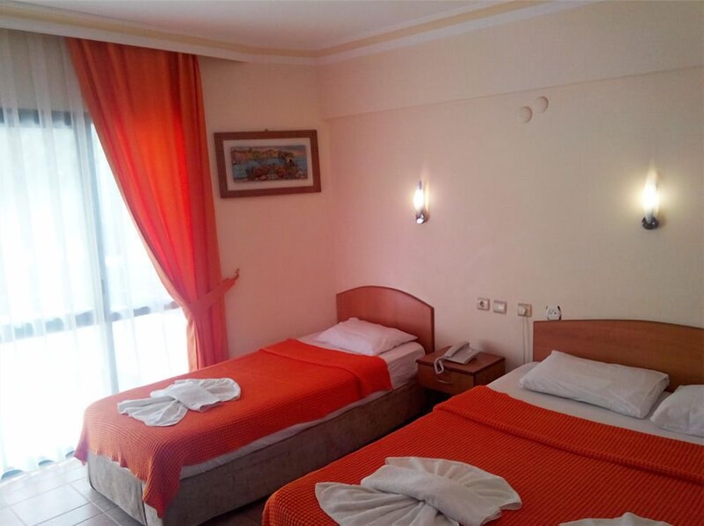 Standard Room photo 1