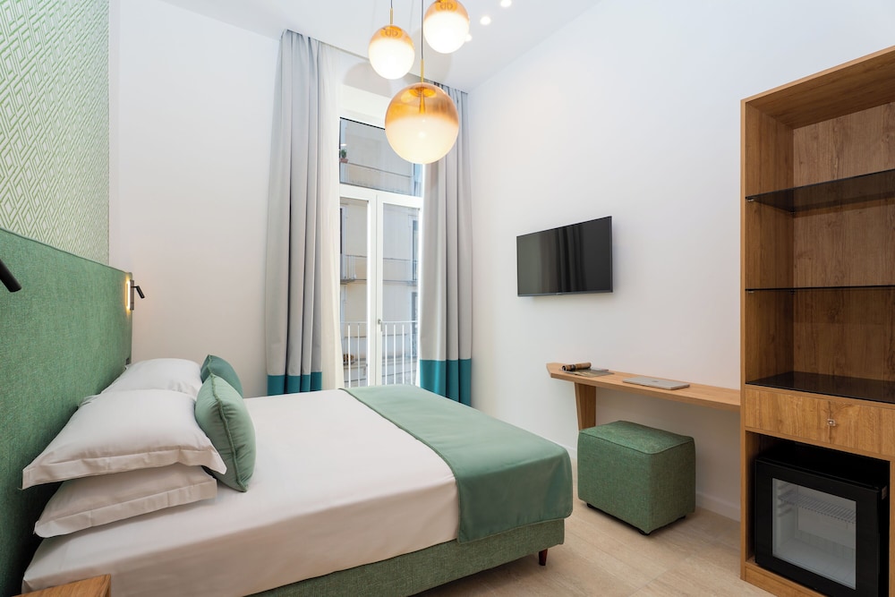 Superior Double Room, Balcony, City View
