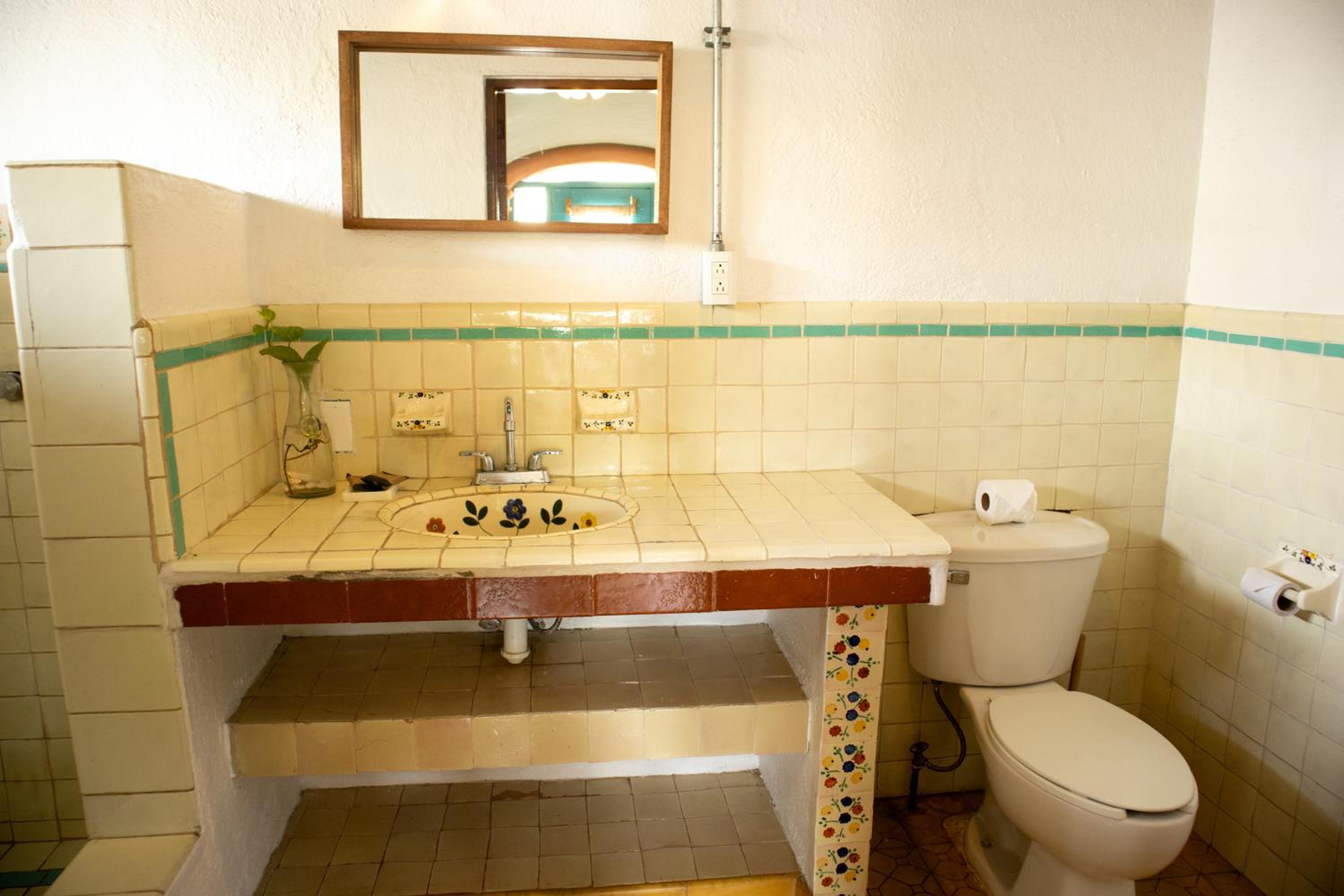 Triple Room with City View - Photo 21