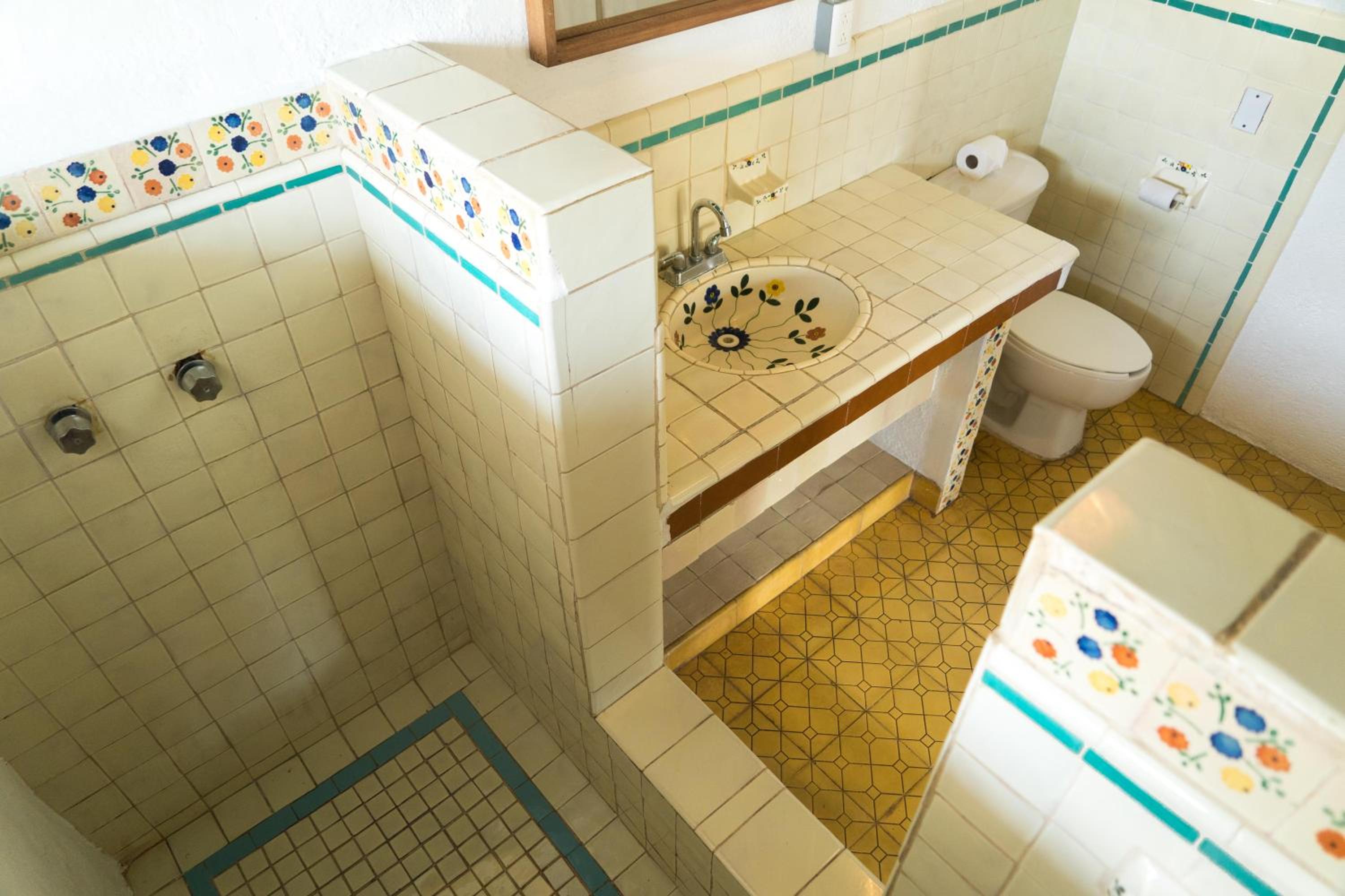 Triple Room with City View - Photo 4