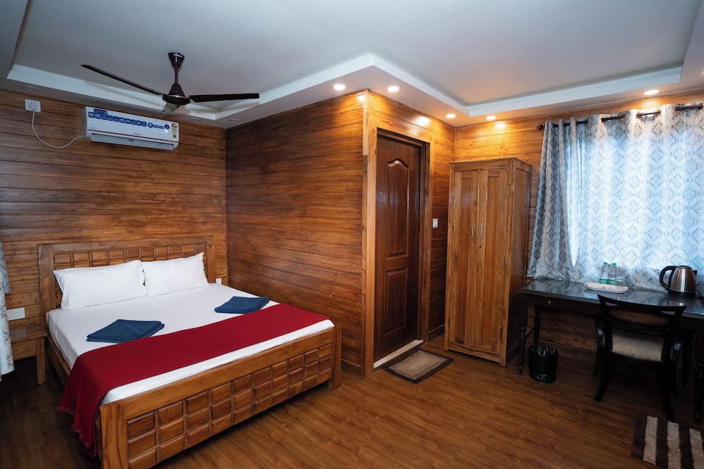 Deluxe Cabin, Garden View photo 1