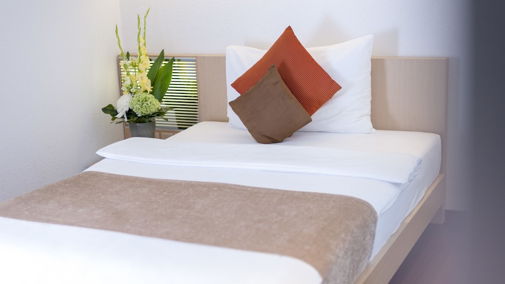 Premium Single Room