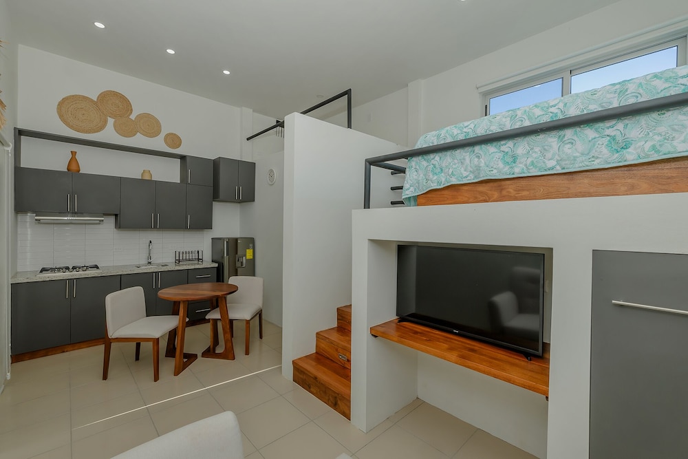 Design House, 1 Double Bed, Beach View photo 3