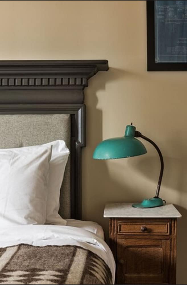 Deluxe Room, 1 King Bed, Accessible, Ensuite (ADA King Room Ensuite)