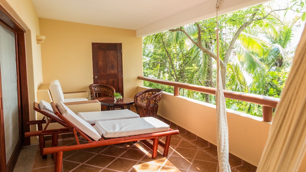 Beach View Suite - Photo 4