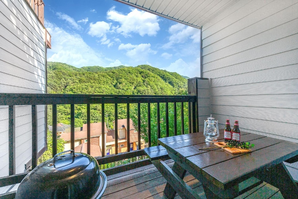Basic Room, 1 Bedroom (A-4(Mountain View)) - Photo 4
