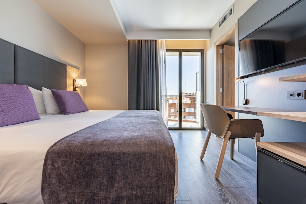 Double Room, 1 King Bed, Balcony