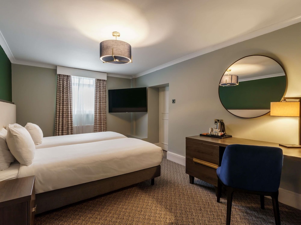 Standard Room, 2 Twin Beds - Photo 13