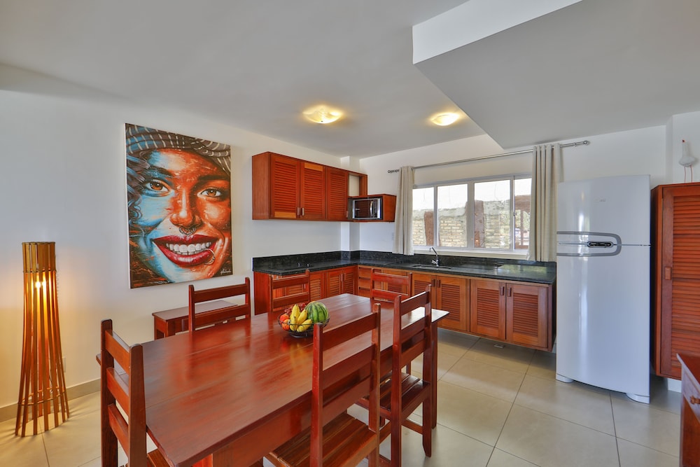 Duplex, 2 quartos, Hidromassagem particular, Vista Parcial para o mar