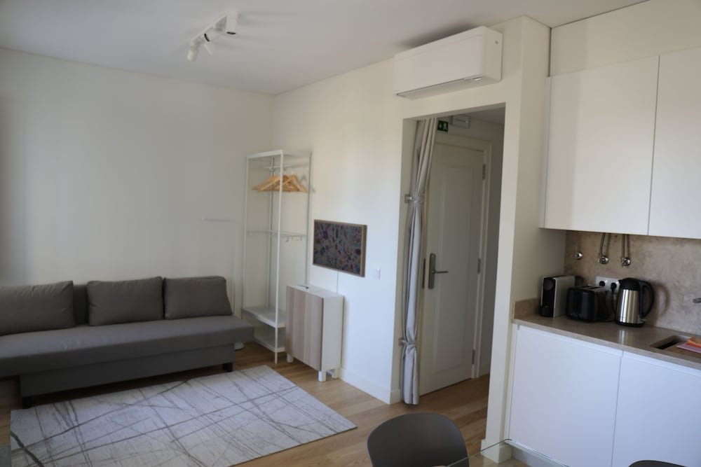 Superior Apartment, River View photo 1