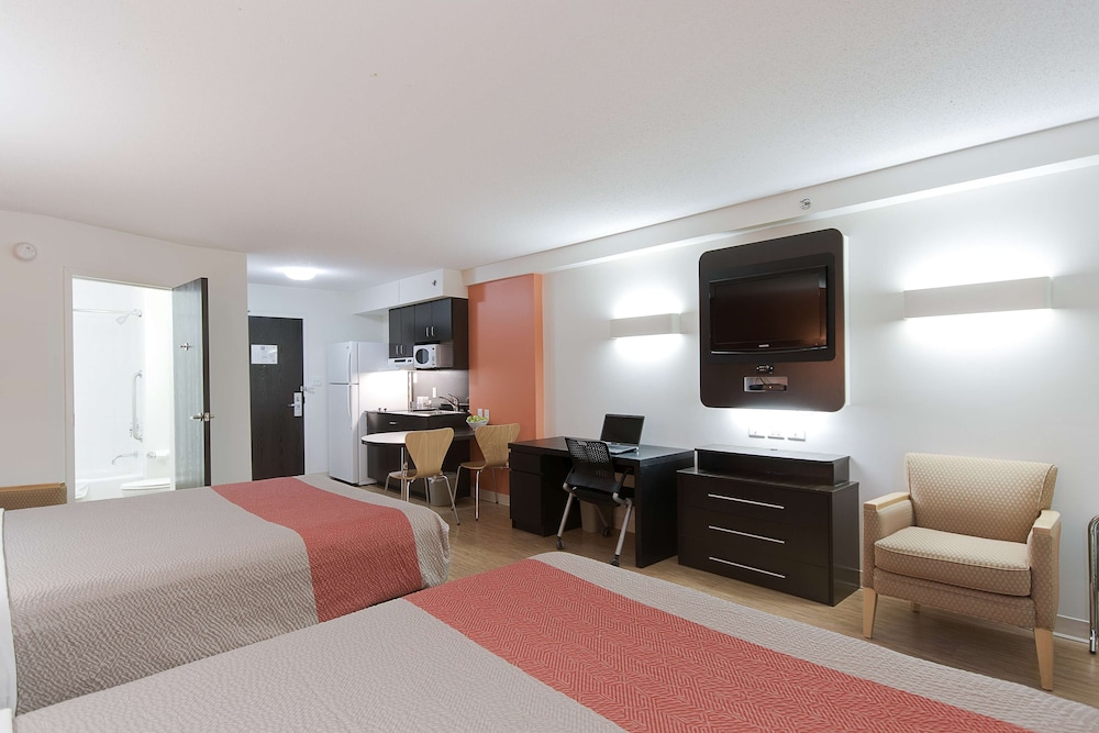 Standard Room, 2 Queen Beds, Non Smoking, Kitchenette photo 2