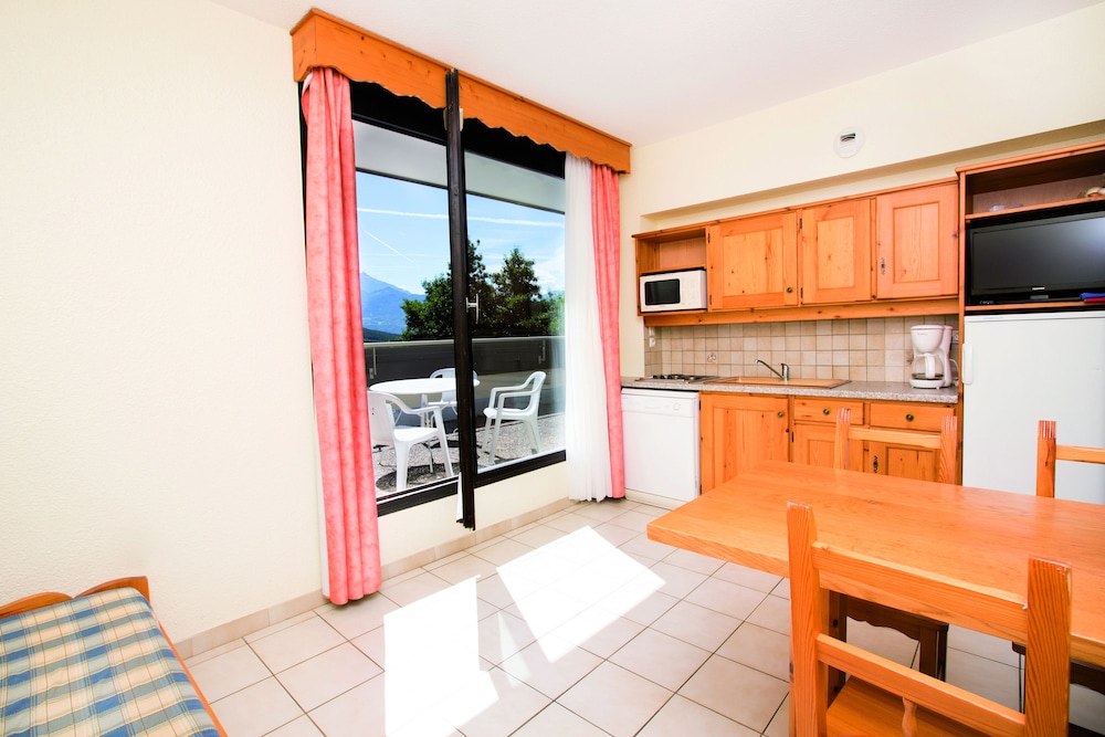 Apartment, 2 Bedrooms (6 personnes / 6 people) photo 1