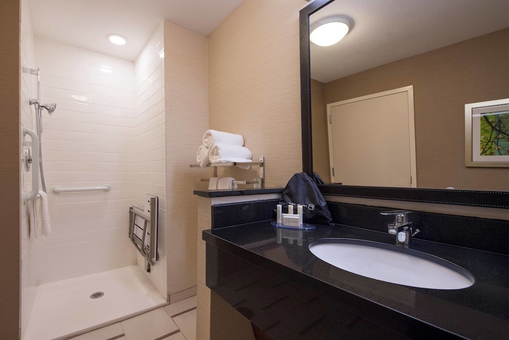 Room, 2 Double Beds, Mountain View