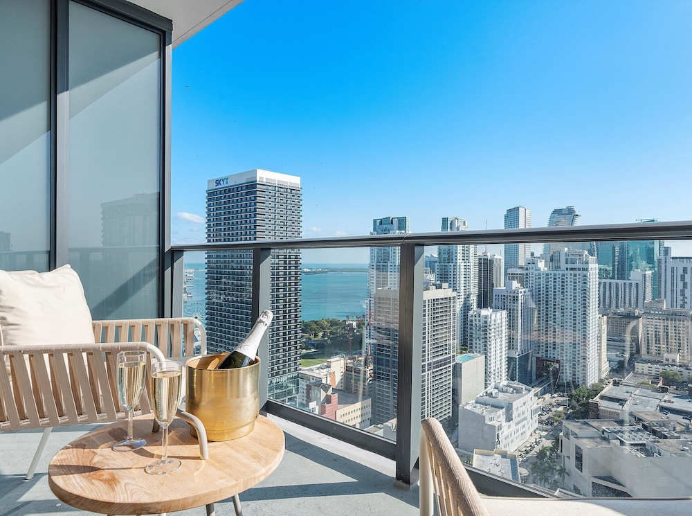 Studio, Balcony, Partial Ocean View photo 1