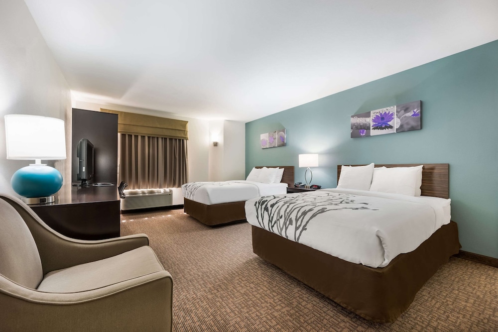 Room, 2 Double Beds, Accessible, Non Smoking photo 1