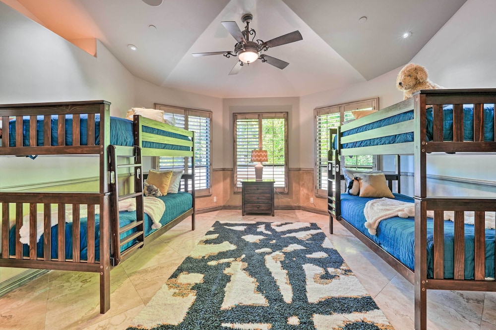 House (5 Bedrooms) photo 1
