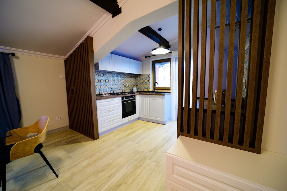 Apartment number 10 photo 3