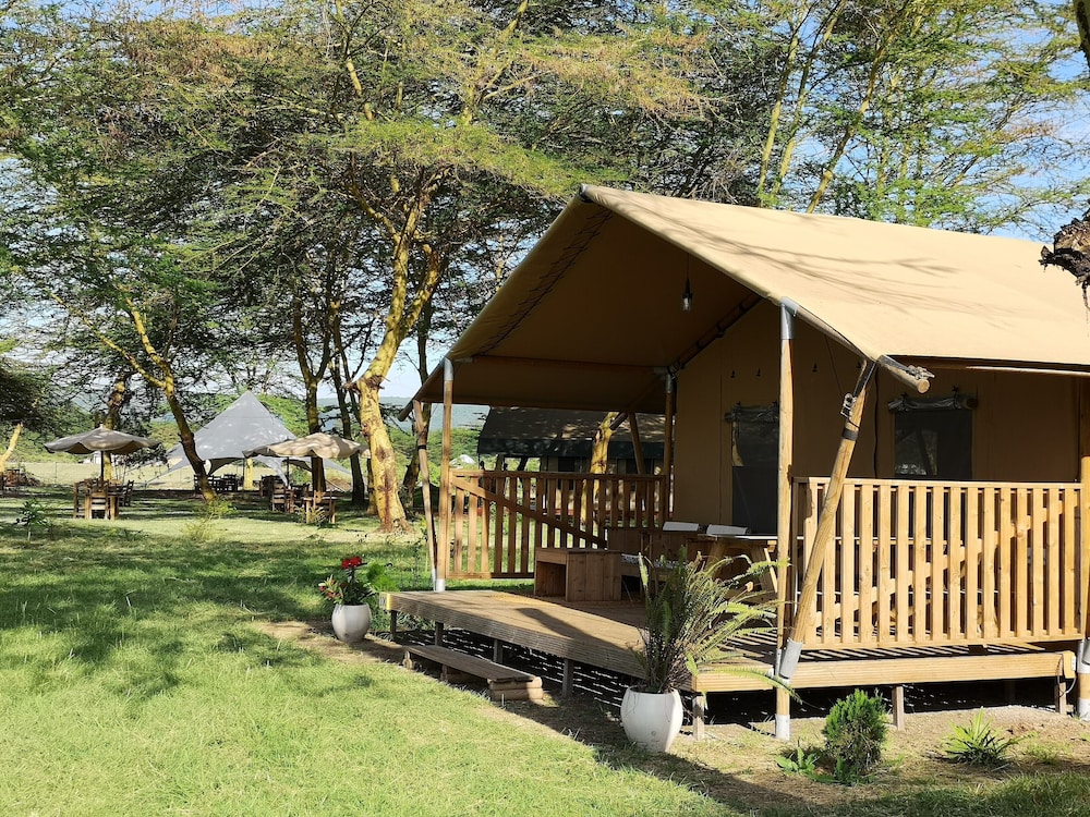 Luxury Room, 1 Bedroom, Non Smoking, Garden View photo 2