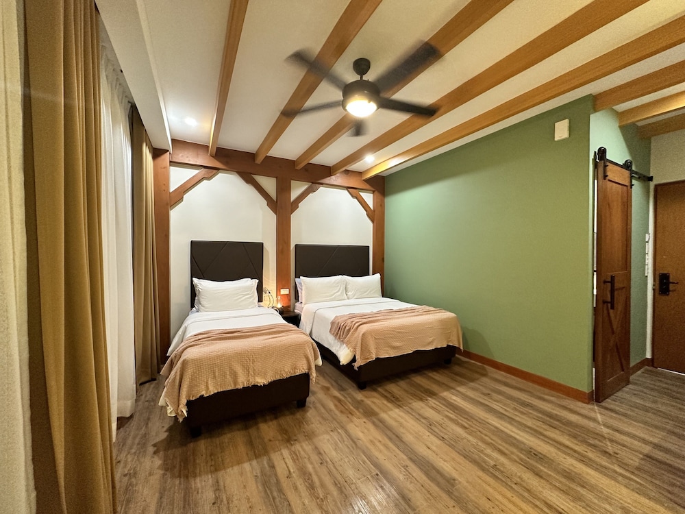 Superior Triple Room - Photo 4