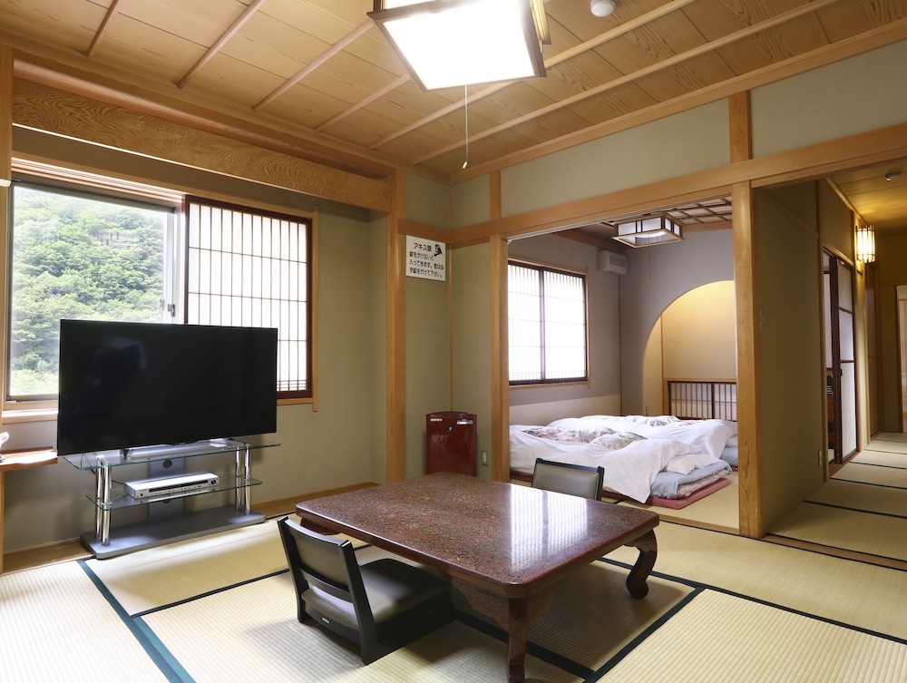 [Menkawa] Japanese style room 10+6 tatami with semi-open-air hot spring bath Non smoking photo 2