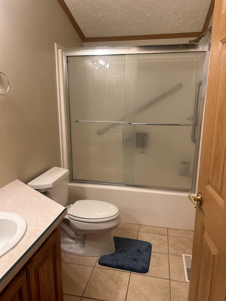 Premium House photo 2