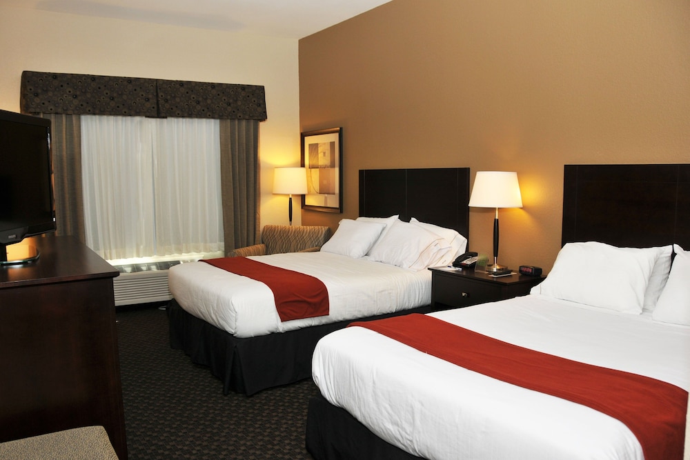 Suite, 2 Queen Beds - Photo 1