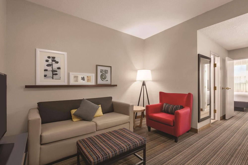 Suite, 1 Bedroom, Non Smoking - Photo 3