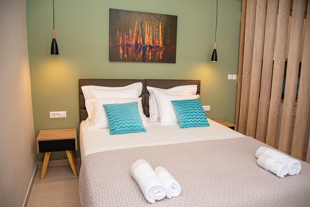 Junior Studio Suite (201)