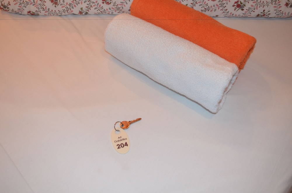 Comfort Double Room, Private Bathroom (Small)