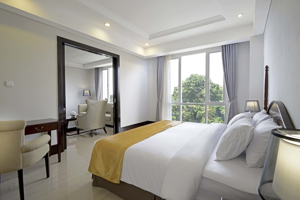 The Sahira Suite Room photo 1